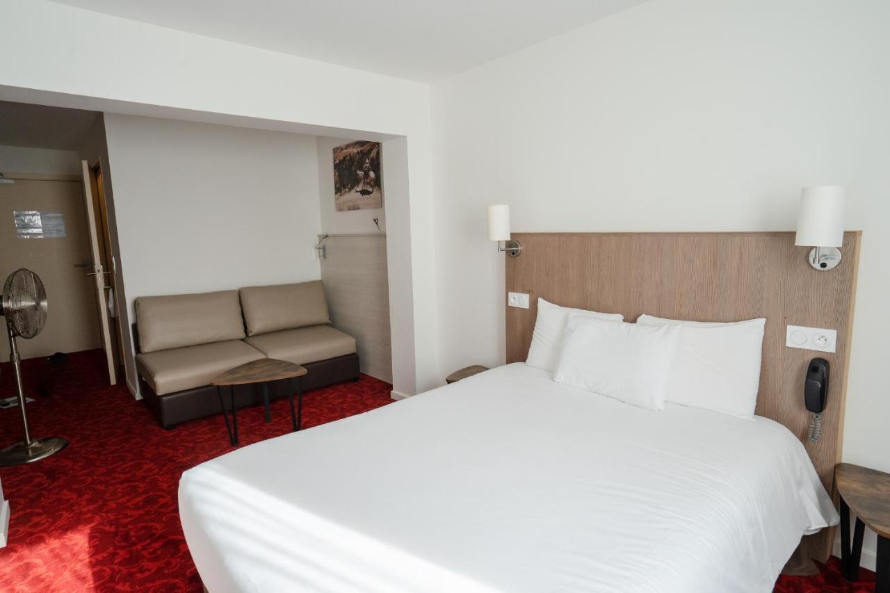 Brit Hotel Essentiel Шоле Екстериор снимка