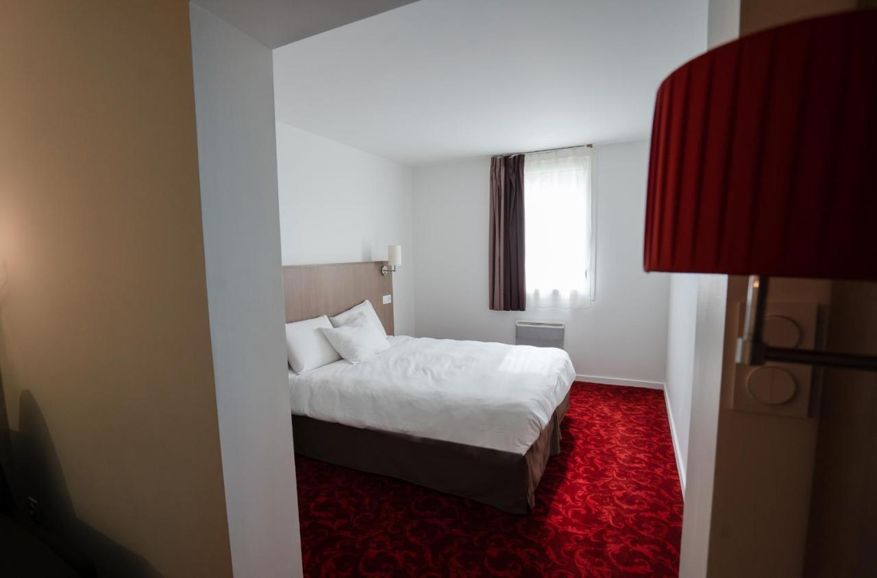 Brit Hotel Essentiel Шоле Екстериор снимка