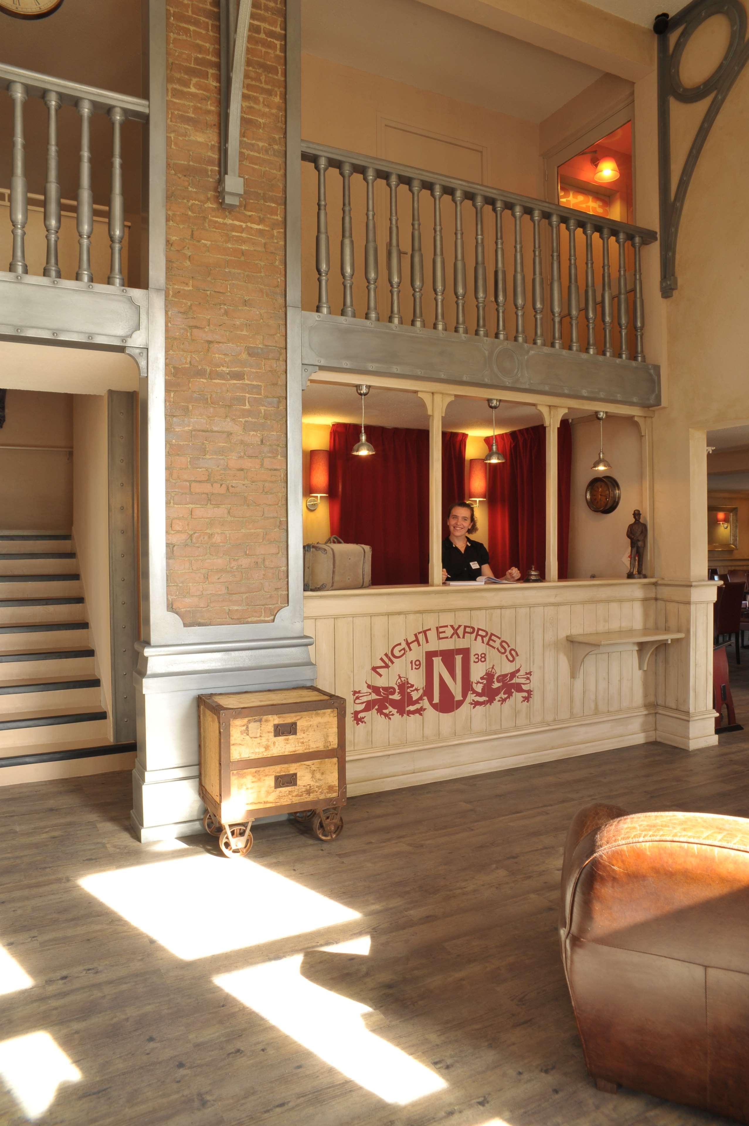 Brit Hotel Essentiel Шоле Екстериор снимка